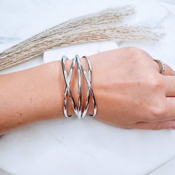 5 for $25 Silver Color Statement Bracelet - Picture 3 of 7